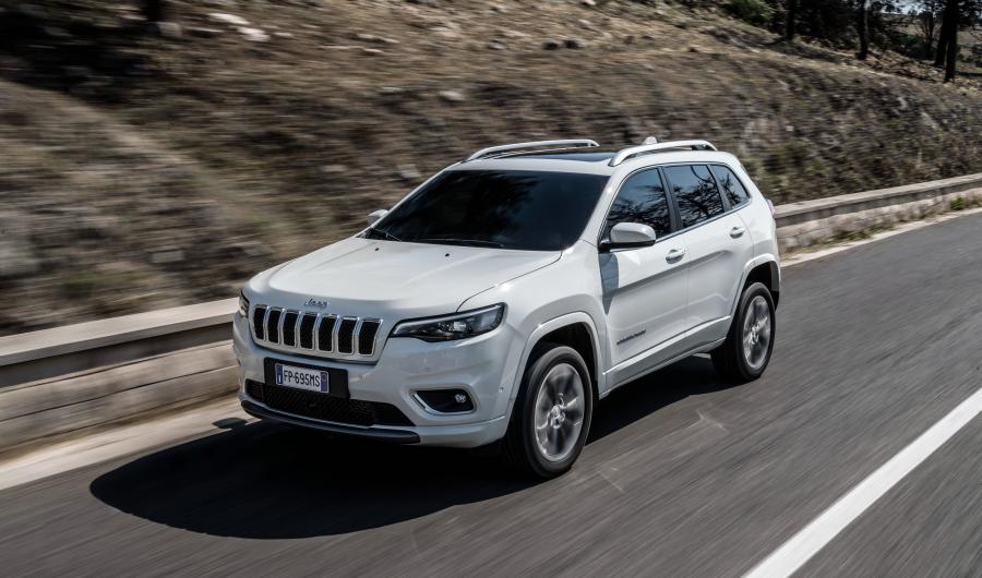  Jeep Cherokee Overland (KL) 2018 года  (WW) (фото 28 из 58)